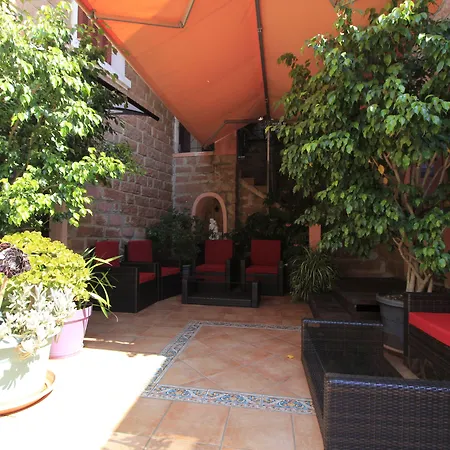 Bella Vista Hotel 3*