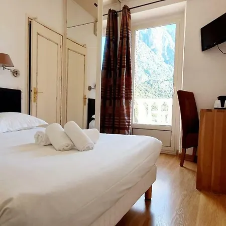 Bella Vista Hotel 3*