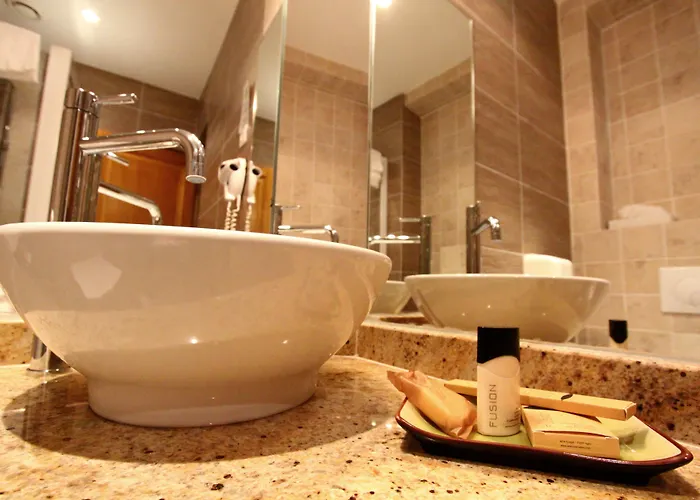 מלון Bella Vista 3*