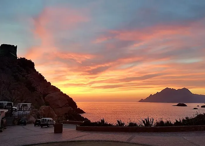 מלון Bella Vista 3*