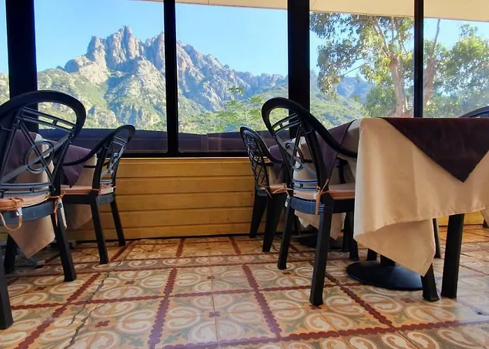 Bella Vista 3* Porto (Corsica)