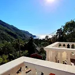 Bella Vista Hotel