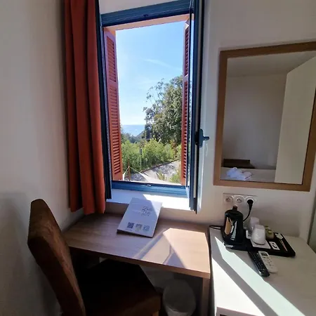 Bella Vista Hotel