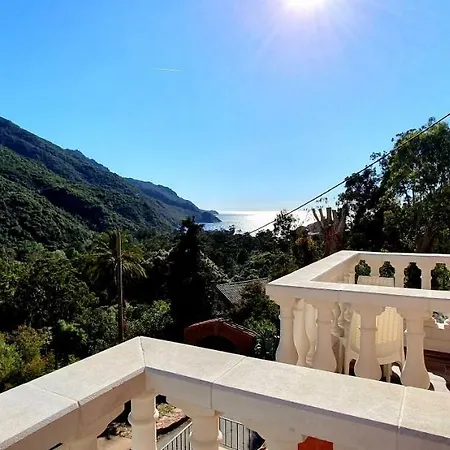 Bella Vista Hotel