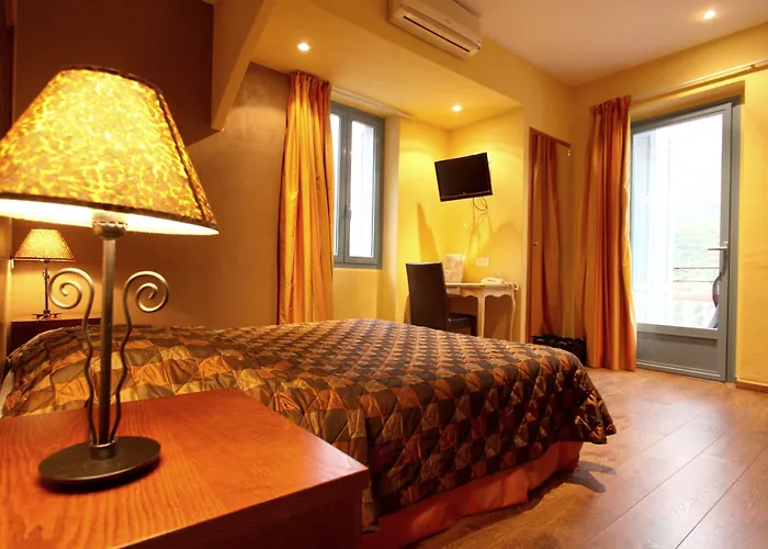 Bella Vista 3* Porto (Corsica)